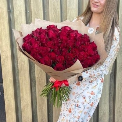 Букет из 51 розы "Страсть" 50 см
